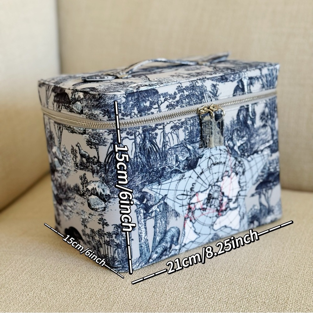Dior Around The World Blue Makeup Box - Picture 9 of 9
